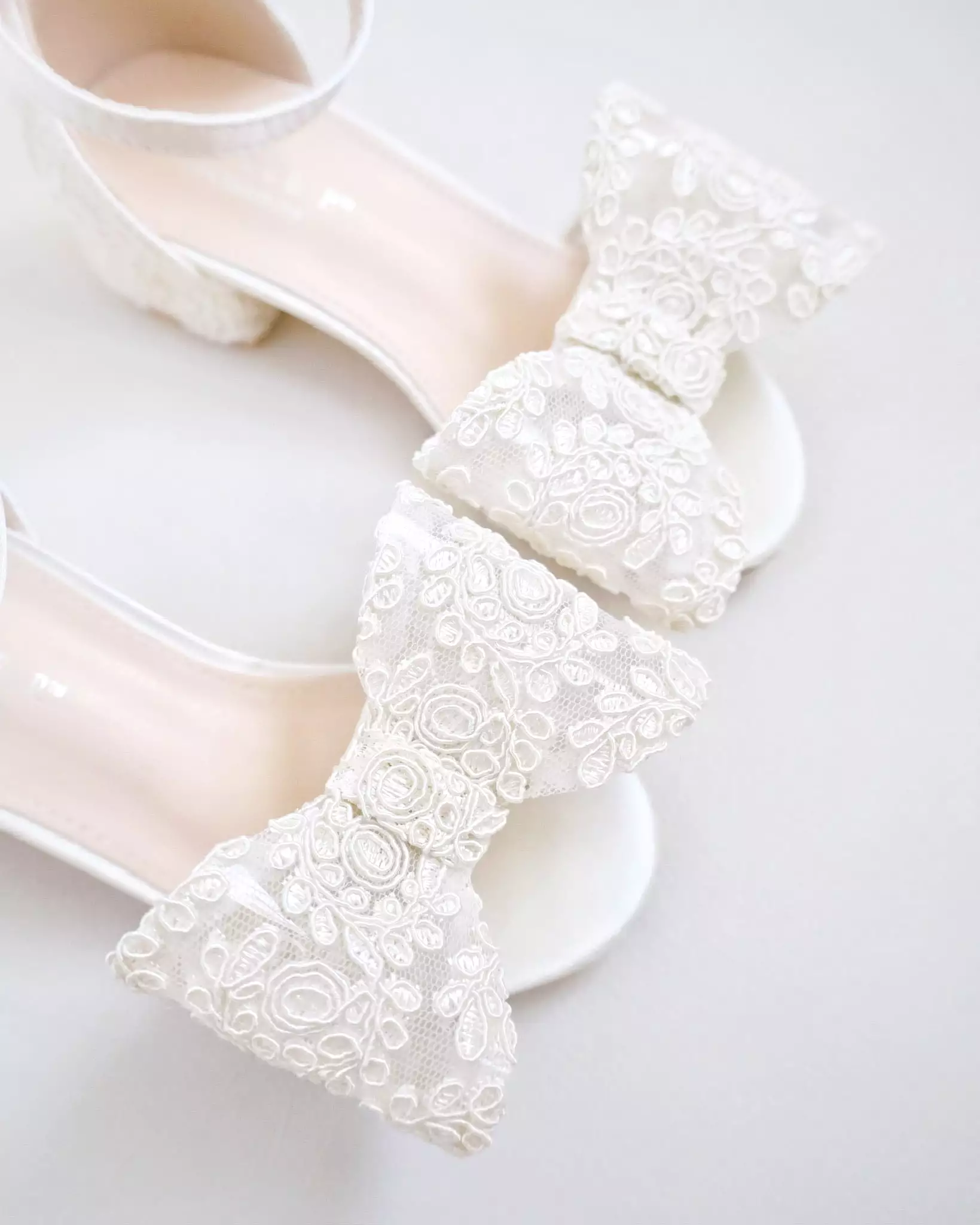 Ivory Lace Low Block Heel Girls Sandals with Oversized Crochet Bow