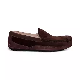 UGG Ascot Corduroy II Stout Slippers - Men's